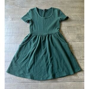 Forever 21 Girls Forest Green short sleeve sweatshirt material‎ dress size small